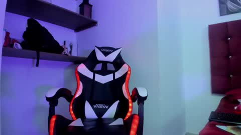 lightboy0 online show from September 13, 3:58 pm