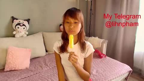 Lihn Pham online show from February 22, 6:28 am