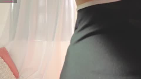 liiaa online show from July 23, 2:36 pm
