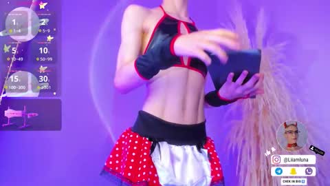 Liiam Luna online show from October 25, 11:20 am