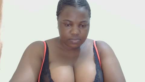 Lily online show from February 18, 9:47 pm