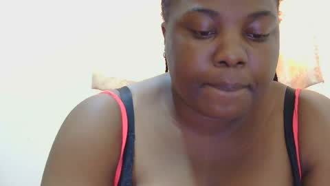Lily online show from June 18, 9:47 am