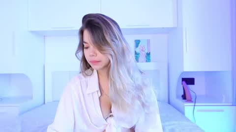 liimeee online show from November 4, 4:47 am