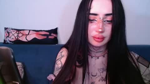 Alisa tattogirl online show from September 29, 12:09 am