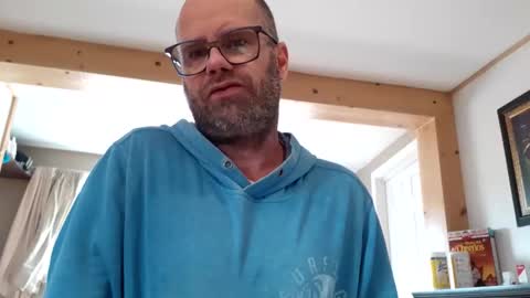 St pierre online show from April 14, 1:58 pm