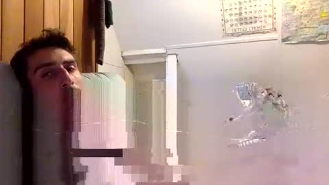 likewhatchasee online show from May 5, 10:37 pm