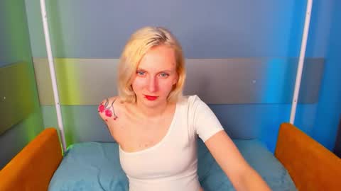 likilip online show from February 5, 7:01 am