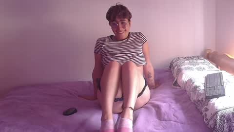 im MIA  -- MY OF is catsito3 online show from December 20, 6:35 pm