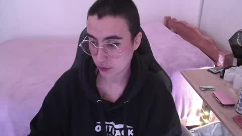 im MIA  -- MY OF is catsito3 online show from March 3, 6:26 am