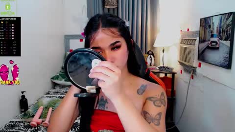 LILY online show from March 7, 6:43 pm