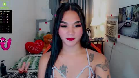 LILY online show from February 26, 3:35 am