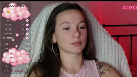 little moon online show from December 11, 5:47 pm