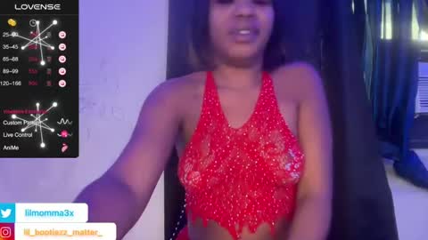 MOMMA LUV online show from December 5, 9:33 pm