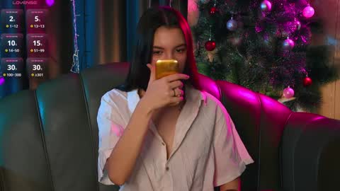 lil_raysss online show from January 13, 3:45 am