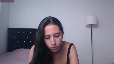 Lila Cream online show from October 6, 3:19 pm