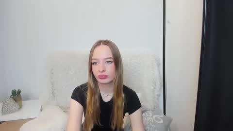 LiliaDesire online show from January 6, 6:52 pm