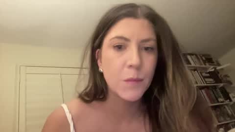 Snapshot of lilbi85_ chatting on February 5, 6:45 am lilbi85_ online show from February 5, 6:45 am