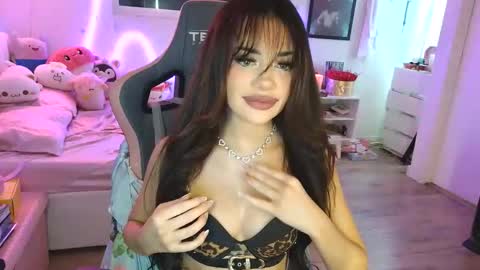 lilbina online show from January 12, 4:52 am