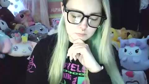 emily ryanson online show from February 3, 8:13 pm