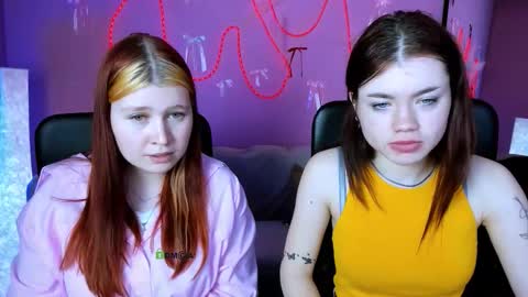 Lili online show from March 17, 3:17 pm