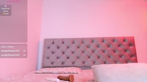 Lili  online show from November 9, 6:21 pm