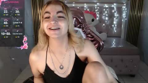 Lili online show from October 1, 4:22 am