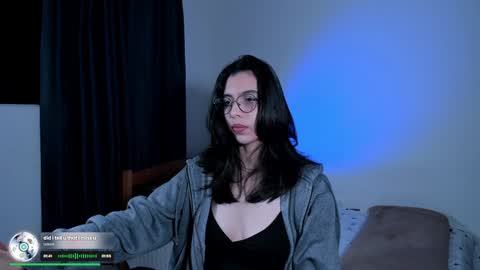 Lili online show from January 4, 7:55 am