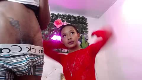 lili_roussi online show from September 26, 11:24 pm