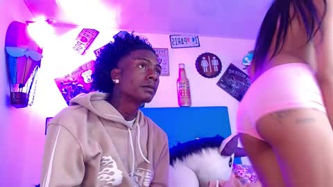 lili_roussi online show from September 24, 1:56 am