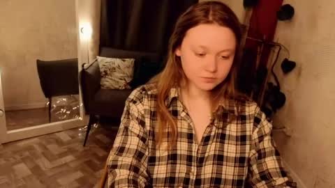 Lilian online show from April 14, 3:15 pm