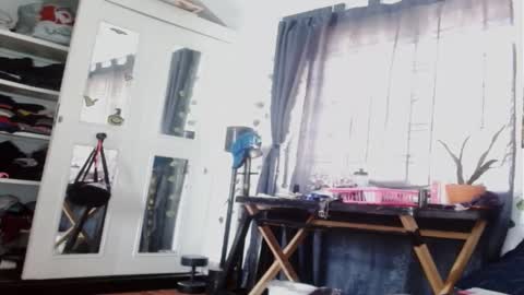 Snapshot of liliandoll chatting on March 3, 9:05 pm yesica online show from March 3, 9:05 pm