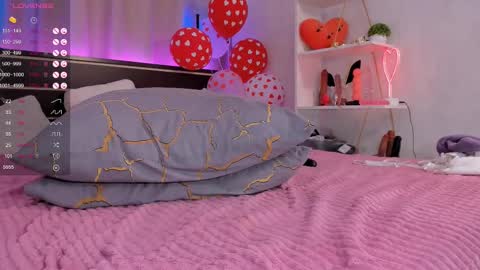 Snapshot of lilianedgars chatting on March 2, 1:27 pm Lilian online show from March 2, 1:27 pm