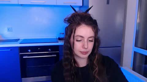 Lilu online show from February 12, 10:46 pm