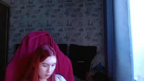 liliawoolf online show from March 8, 1:36 pm