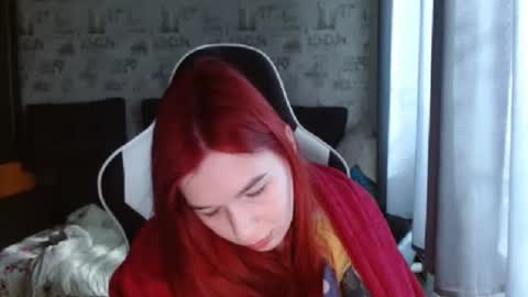 liliawoolf online show from March 1, 8:23 am