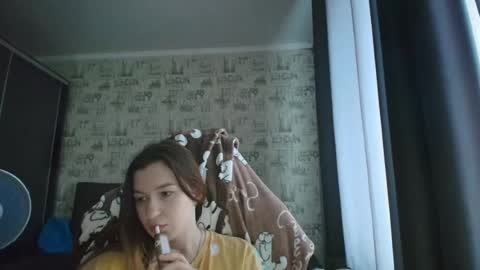 liliawoolf online show from July 2, 9:36 am