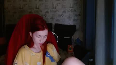 liliawoolf online show from March 1, 5:20 am