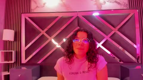  Lili  online show from January 20, 4:43 am