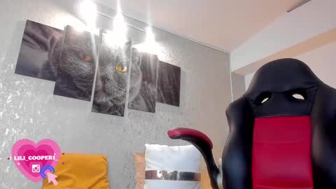 Lili Cooper online show from February 8, 12:49 am