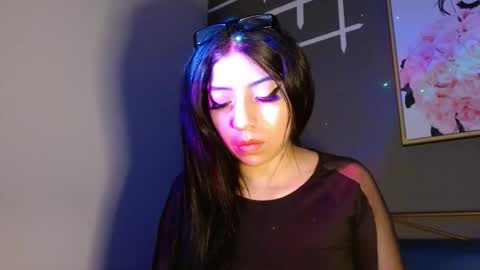 Simone 3 online show from October 27, 8:31 pm