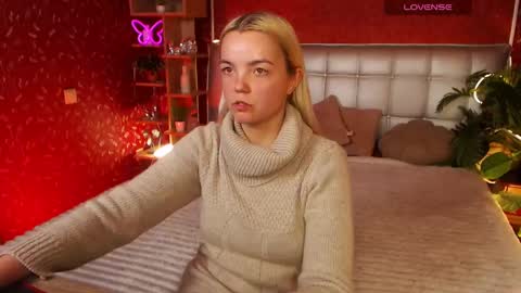 Lilie online show from February 17, 6:28 pm