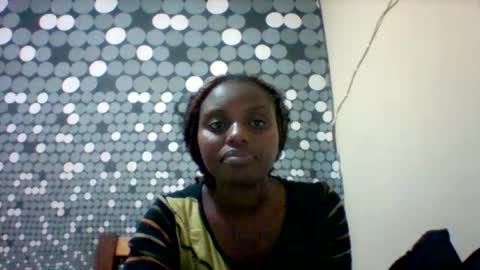 liligal online show from June 15, 7:28 pm