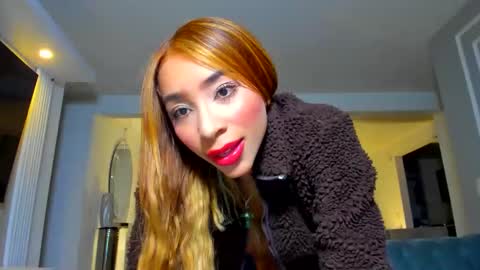 Lili  online show from March 11, 4:26 am