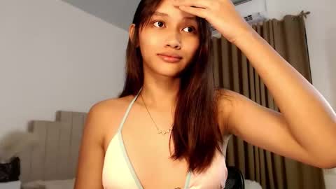 Chloe online show from September 28, 7:12 pm