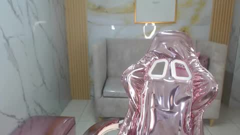 Lilith  online show from October 3, 9:12 pm