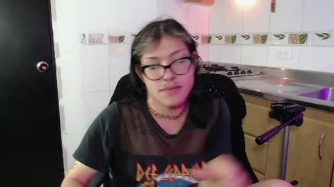 lilith  online show from June 9, 1:44 pm