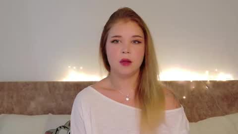 Lilith Bonheur online show from February 8, 2:48 am