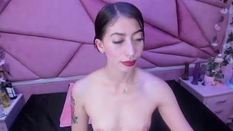lilith cooper20 online show from February 20, 10:15 pm