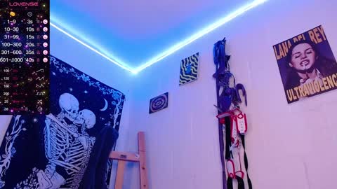 IG soylilith green7   online show from December 5, 8:27 am