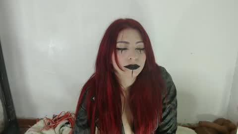 Lilith Magenta online show from April 5, 8:33 am